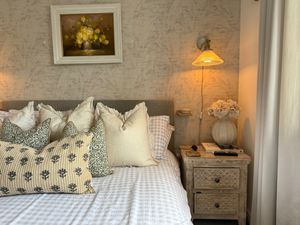 Photo 4- click for photo gallery